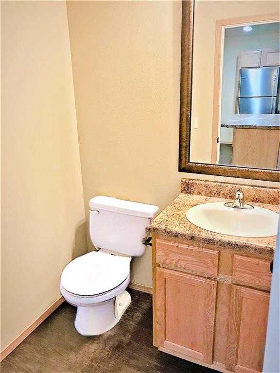 250 South Slopeside Drive - Photo 5 of 15