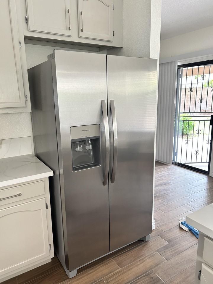 E Clearwater Ln - Photo 4 of 12