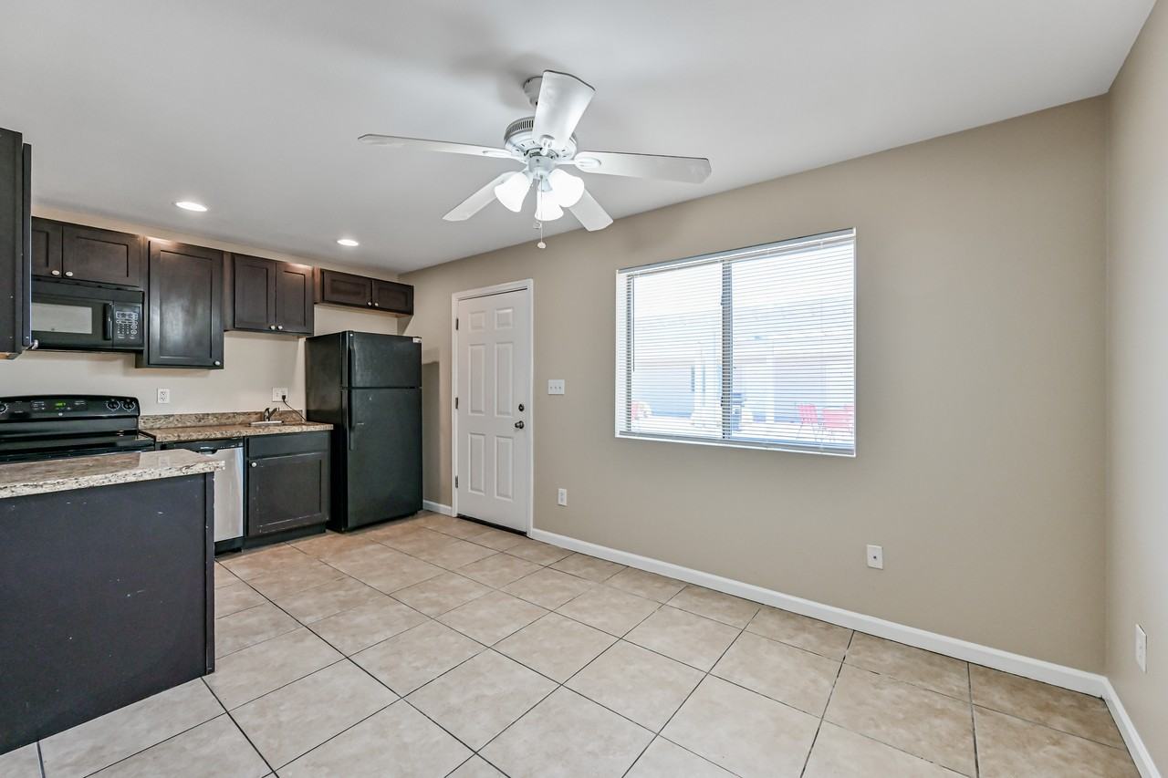 3949 East Earll Drive #3 - Photo 2 of 10