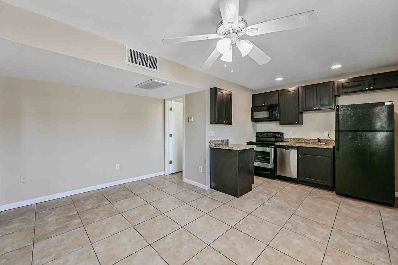 3949 East Earll Drive #3 - Photo 3 of 10