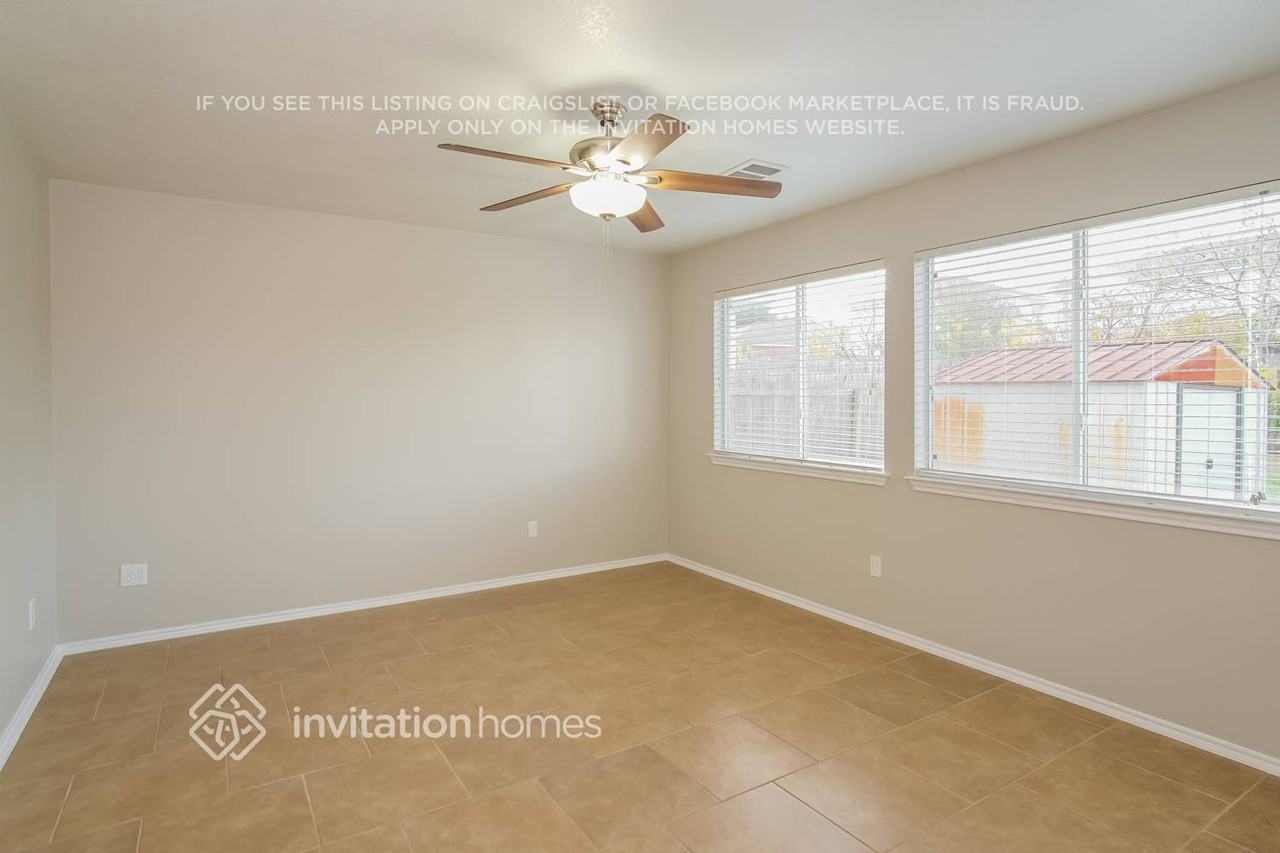 14820 Lipton Ln - Photo 6 of 17