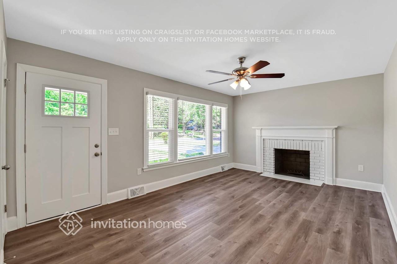 4133 Seaforth Dr - Photo 5 of 26