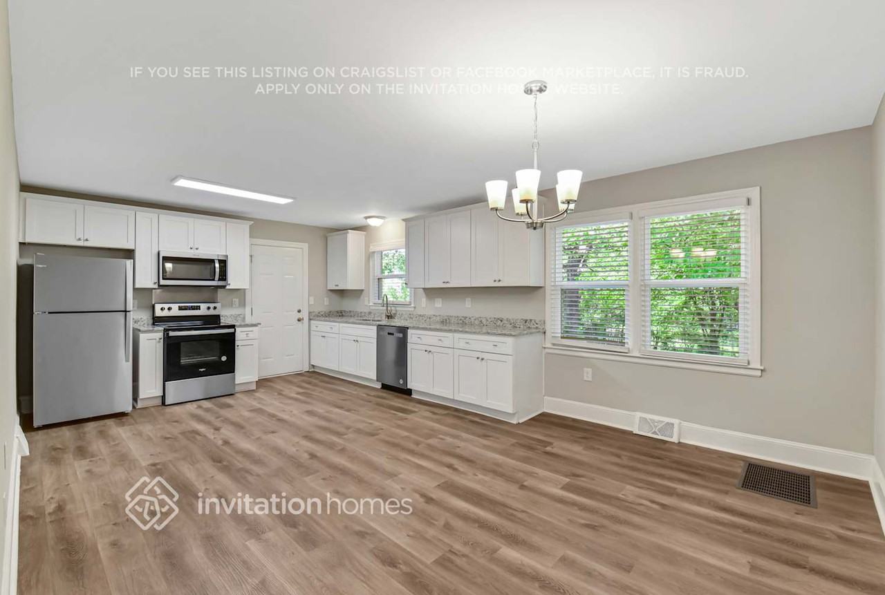 4133 Seaforth Dr - Photo 7 of 26