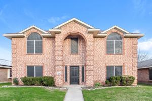 featured image of 1530 Aberdeen Dr