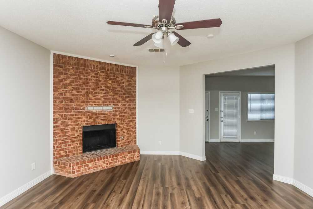 1530 Aberdeen Dr - Photo 5 of 17