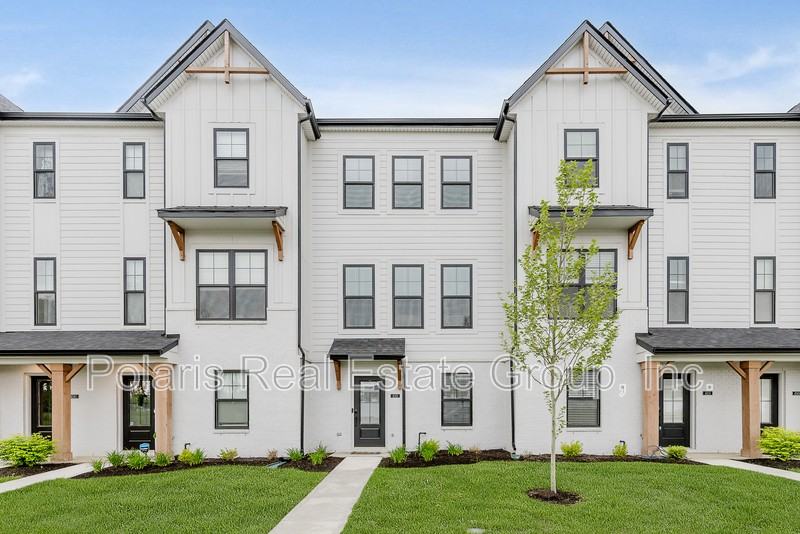 4321 Barrel Ln