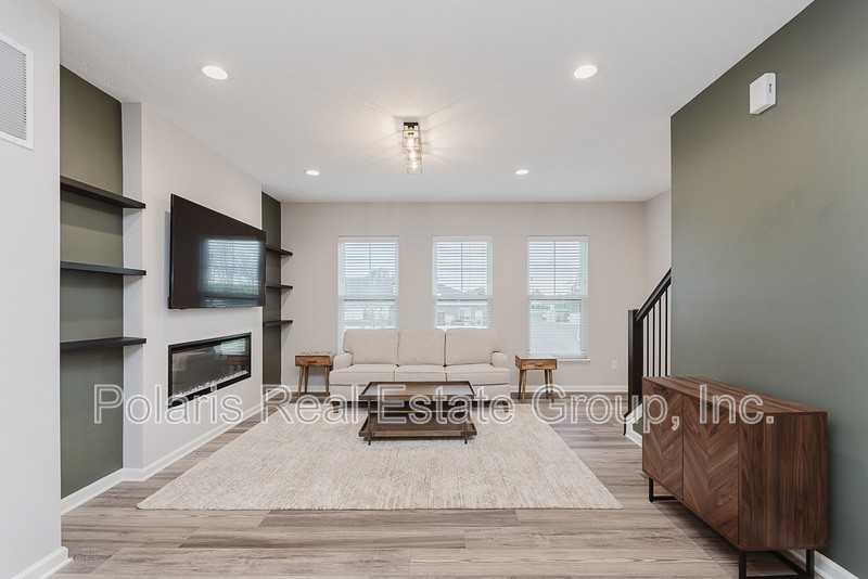 4321 Barrel Ln - Photo 6 of 29