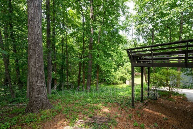 3787 Etna Drive - Photo 7 of 36