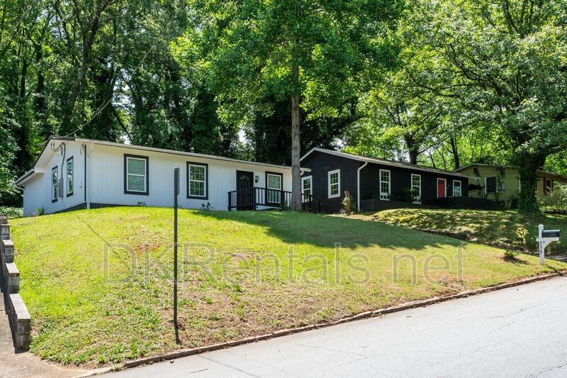 338 Lincoln St Sw - Photo 3 of 25