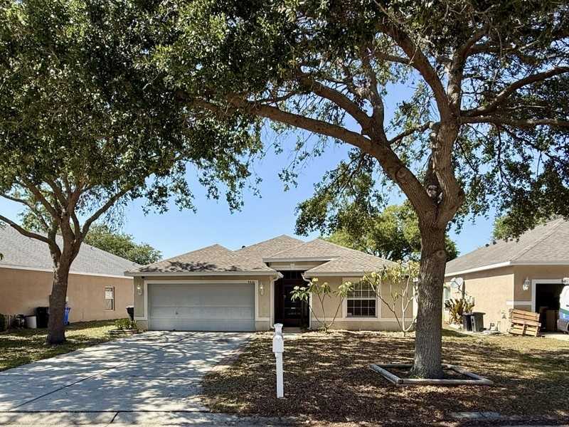 9620 Cypress Harbor Dr - Photo 2 of 47