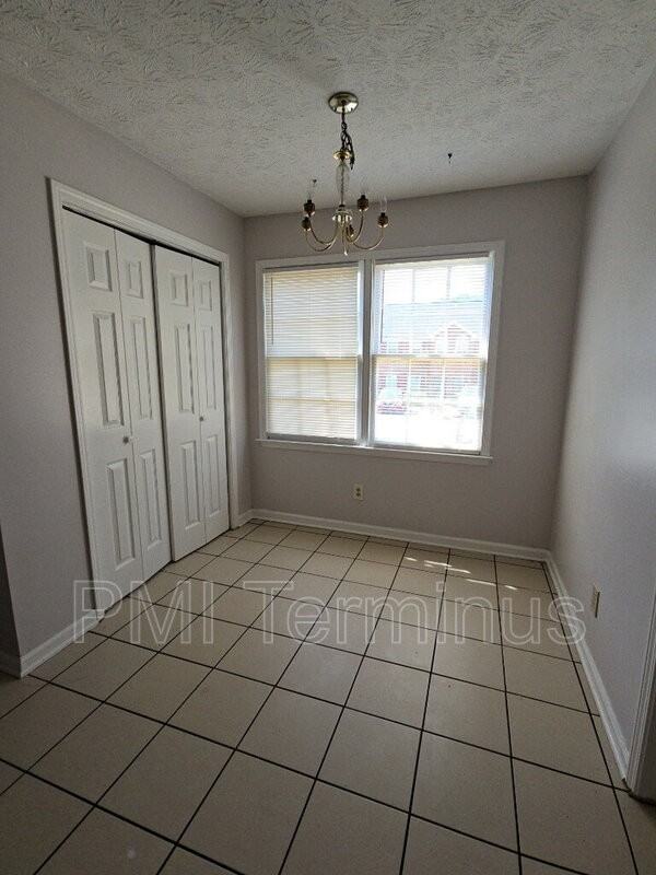 5227 Ridge Forest Dr - Photo 3 of 26