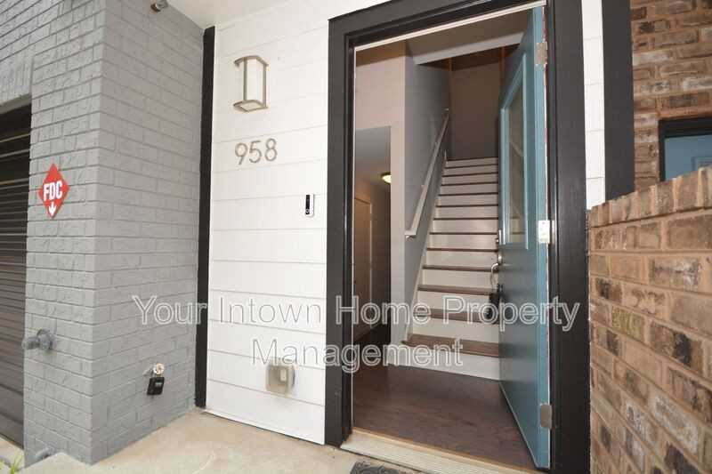 958 Moda Dr - Photo 3 of 49