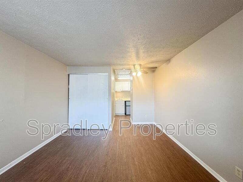 608 John Paul Jones Dr #140 - Photo 2 of 6