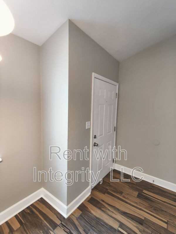 427 Cactus St - Photo 2 of 20