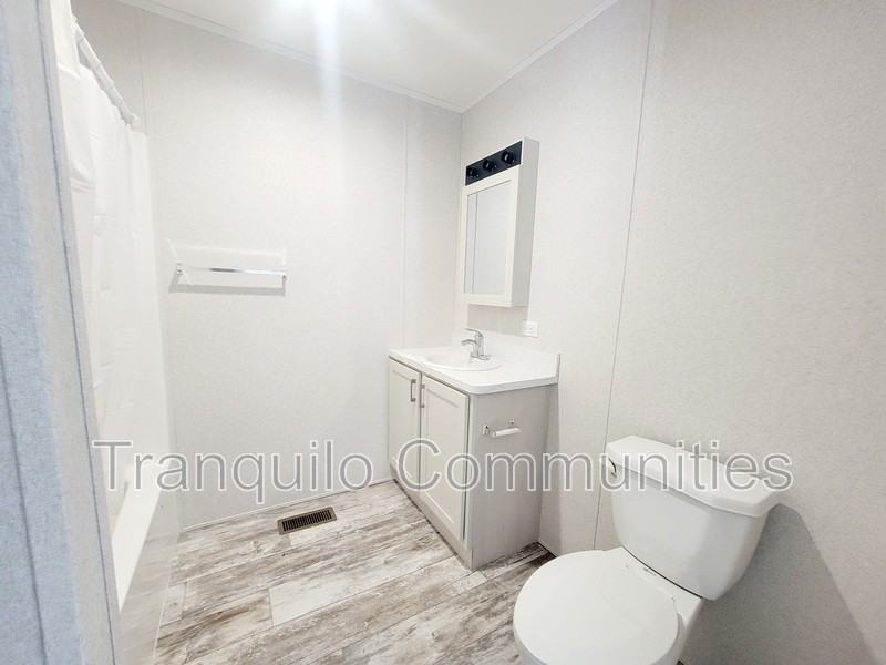 134 Dunewood Dr - Photo 3 of 5