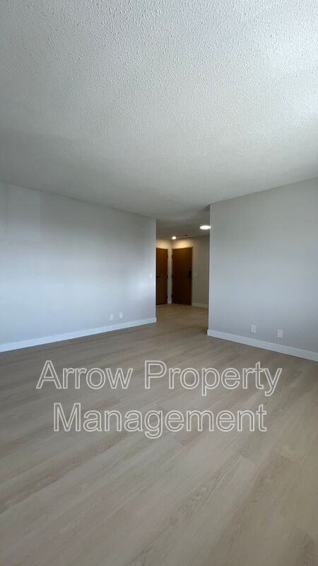 515 W Saunders Ave #17 - Photo 7 of 12