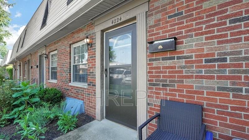 4224 Morsetowne Ct - Photo 2 of 27