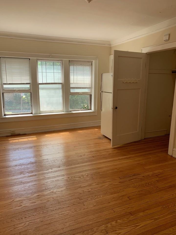 1303 Cass - Photo 4 of 50
