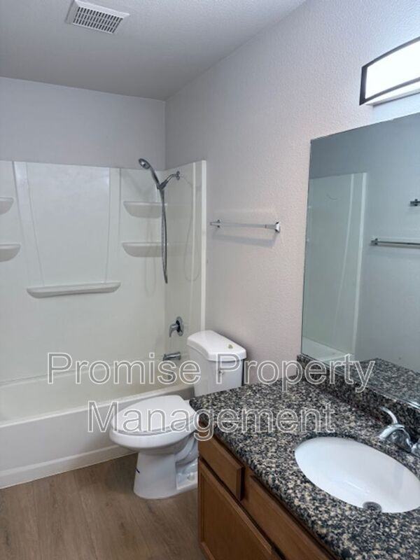 505 E Madison Ave #75 - Photo 7 of 15