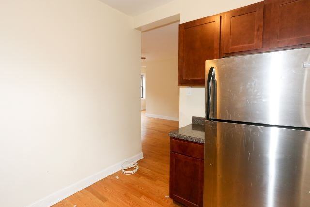 3728 N Pine Grove Ave #1E - Photo 5 of 19