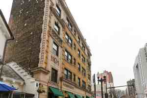 featured image of 1164 N Dearborn St #315