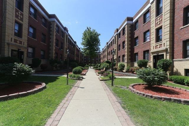 815 W Waveland Ave #3N