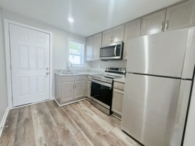403 Price Ave - Photo 1 of 1