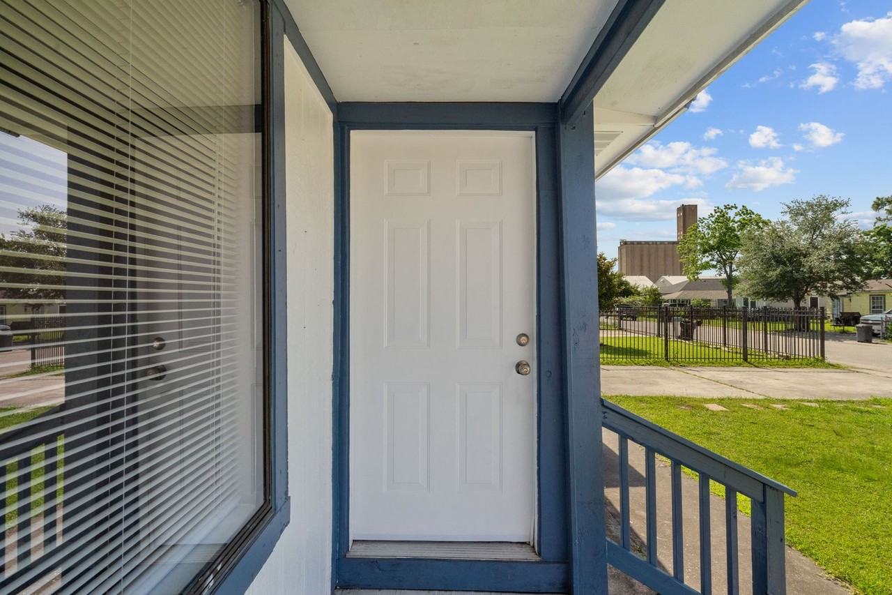 10118 Norvic St - Photo 3 of 26