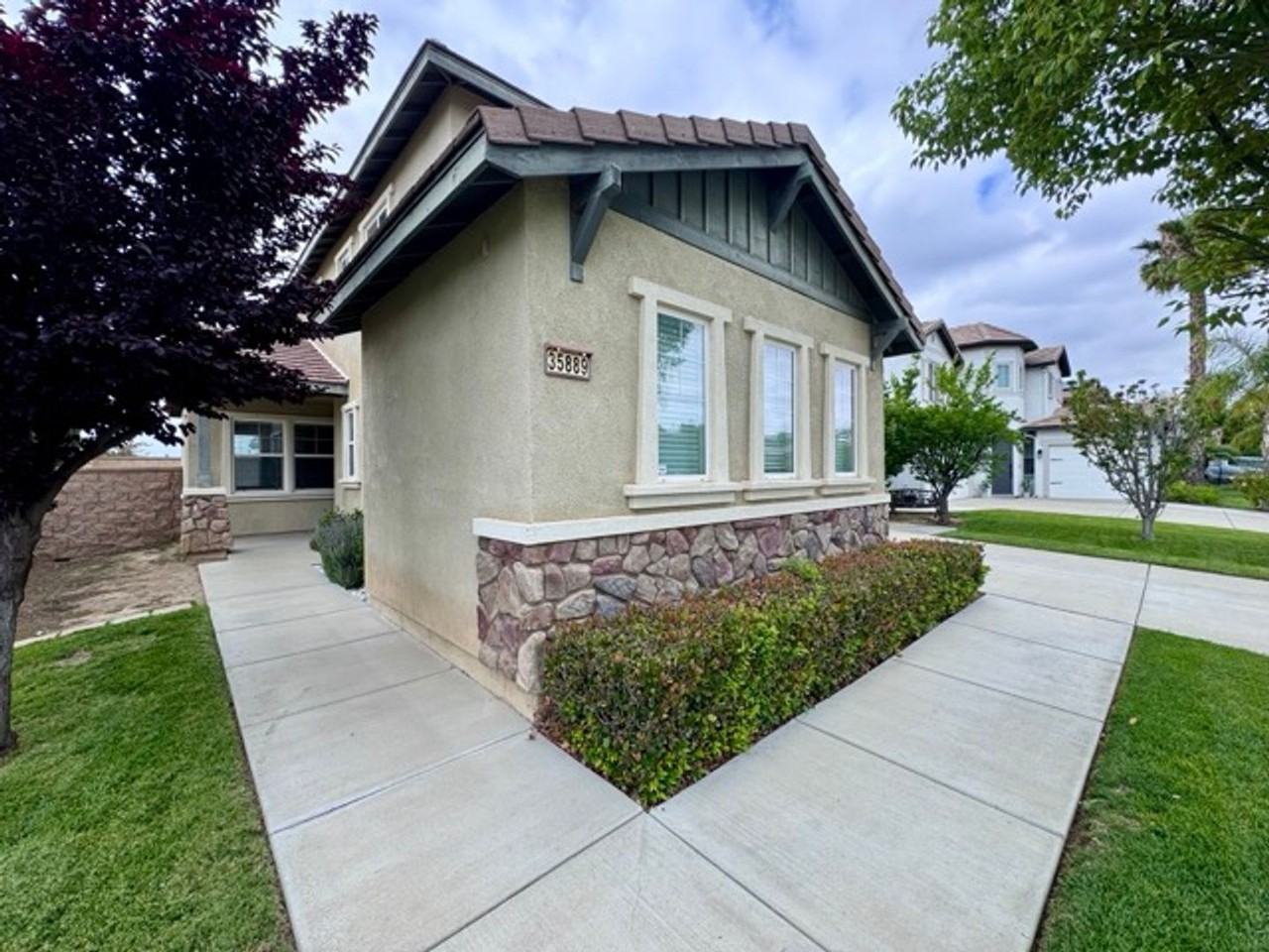 35889 Wolverine Ln - Photo 5 of 50