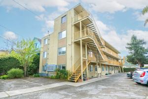 featured image of 1734 Blake St