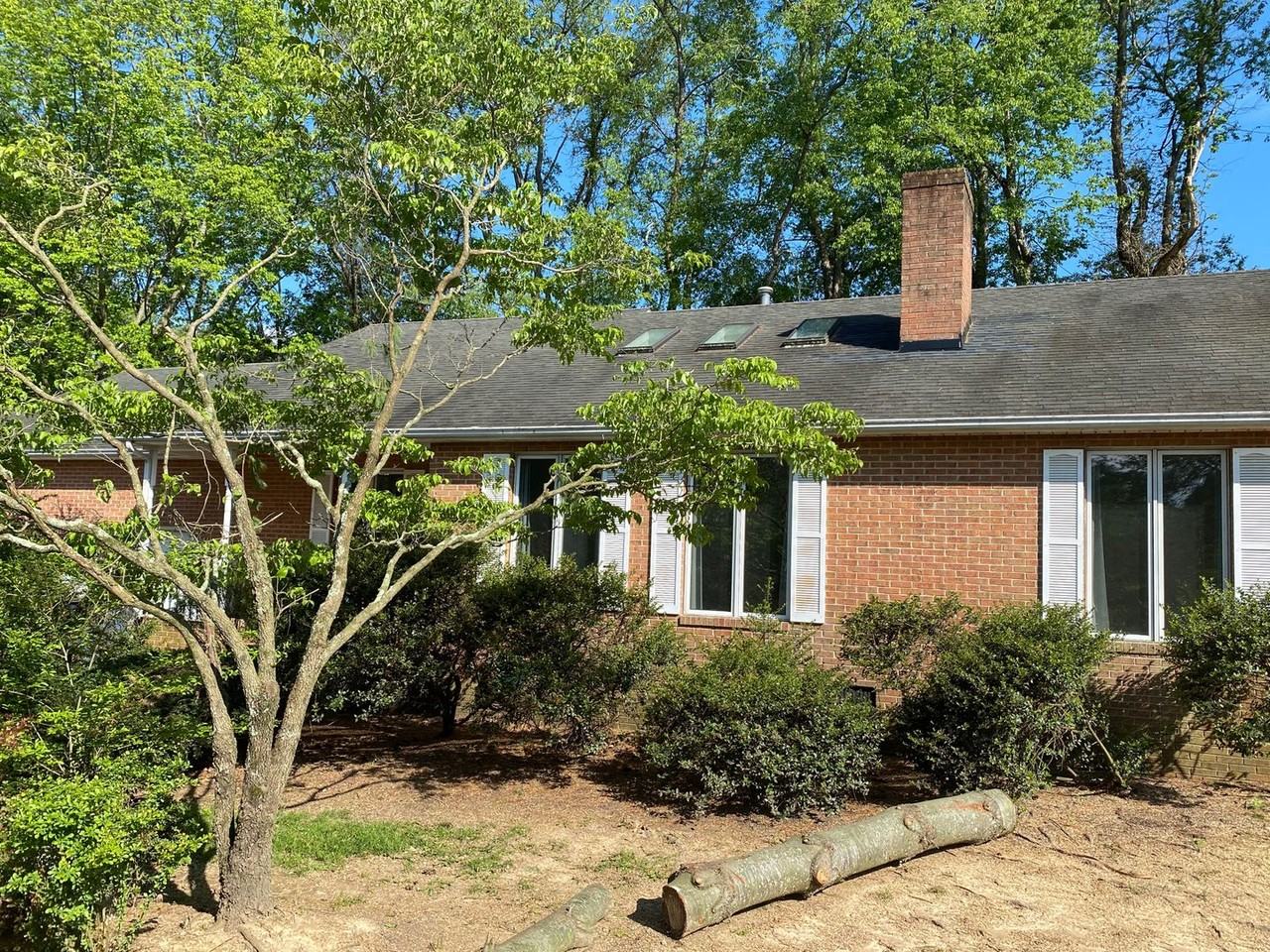 1102 Chickadee Cir - Photo 3 of 20