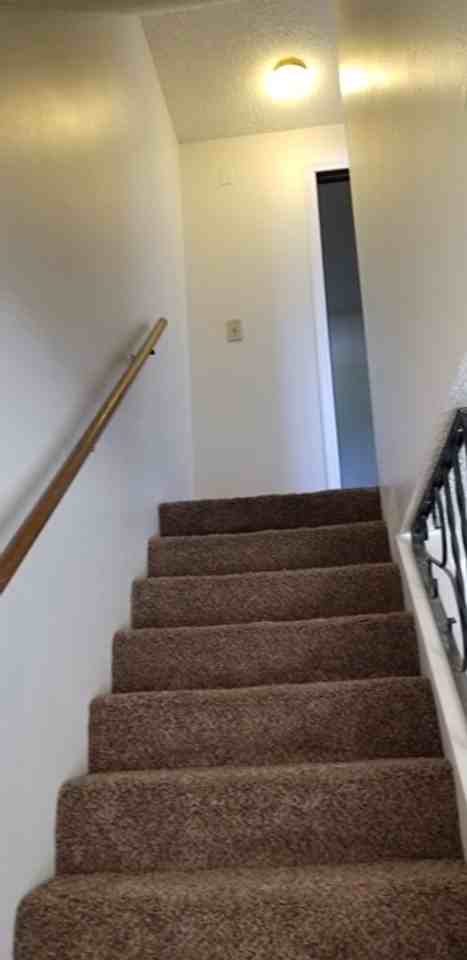 24 Nevada St - Photo 5 of 7