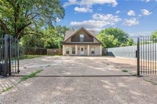 1006 Oakwood Ave - Photo 1 of 1