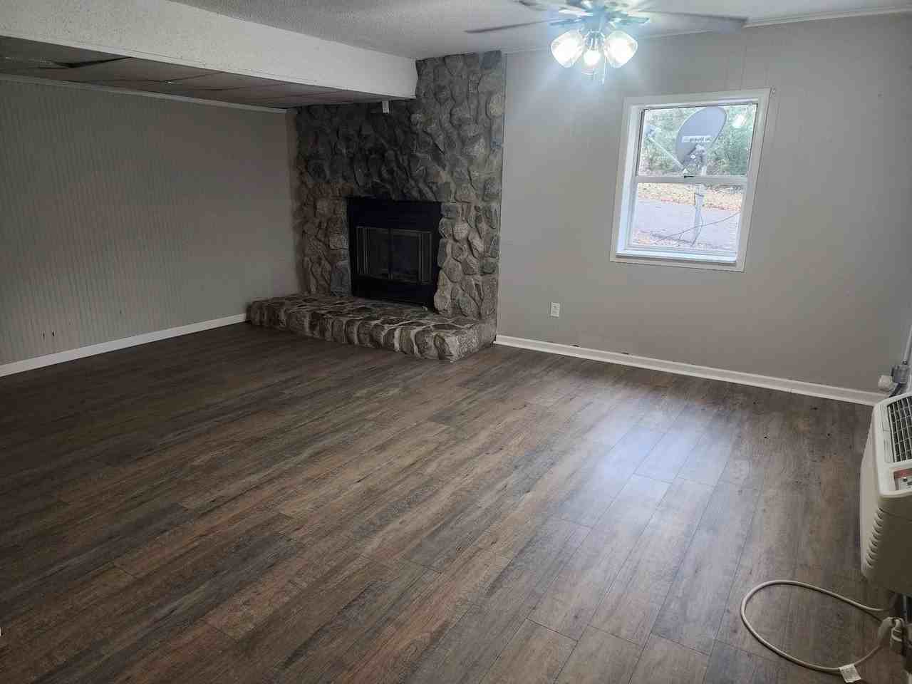 906 Edward Street Madisonville, KY 42431 - Photo 2 of 13