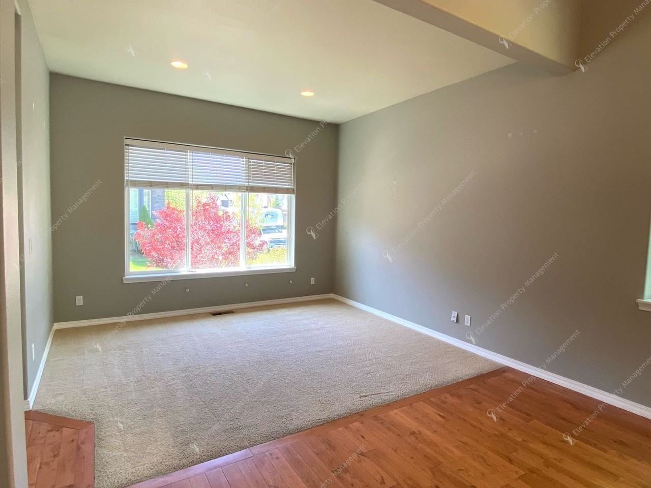 60974 Snowbrush Dr - Photo 4 of 46