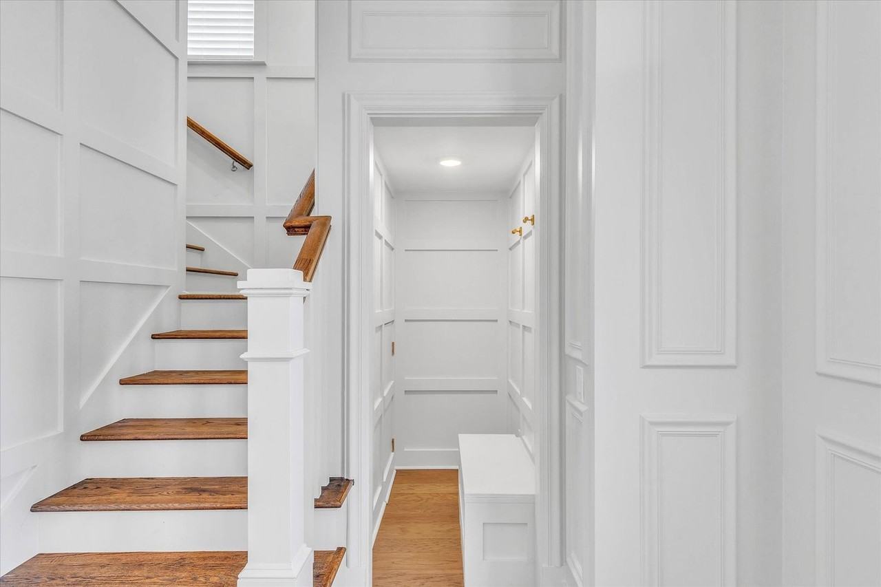 158 Bluffside Cir - Photo 4 of 50