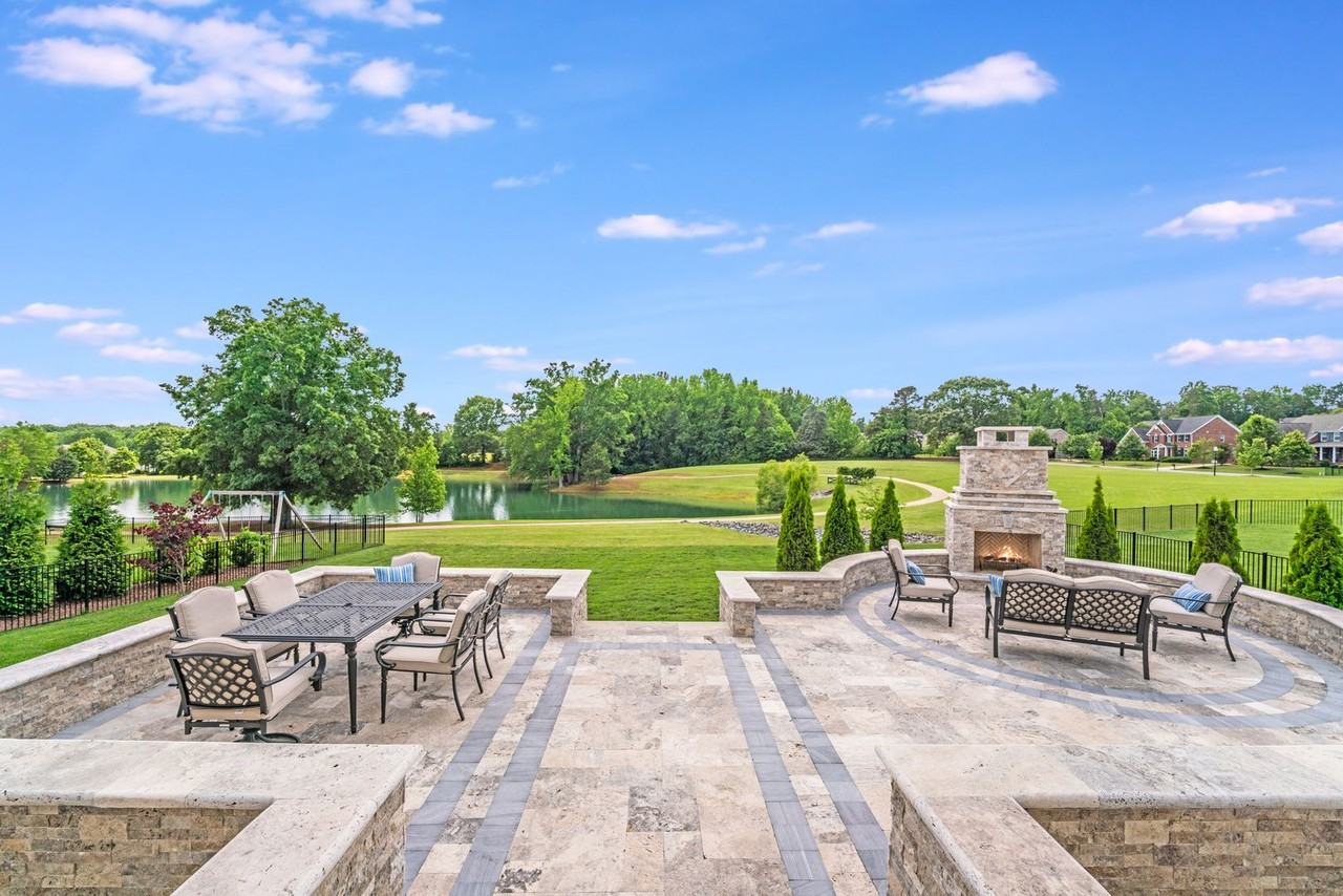 10429 Sable Cap Rd - Photo 3 of 49