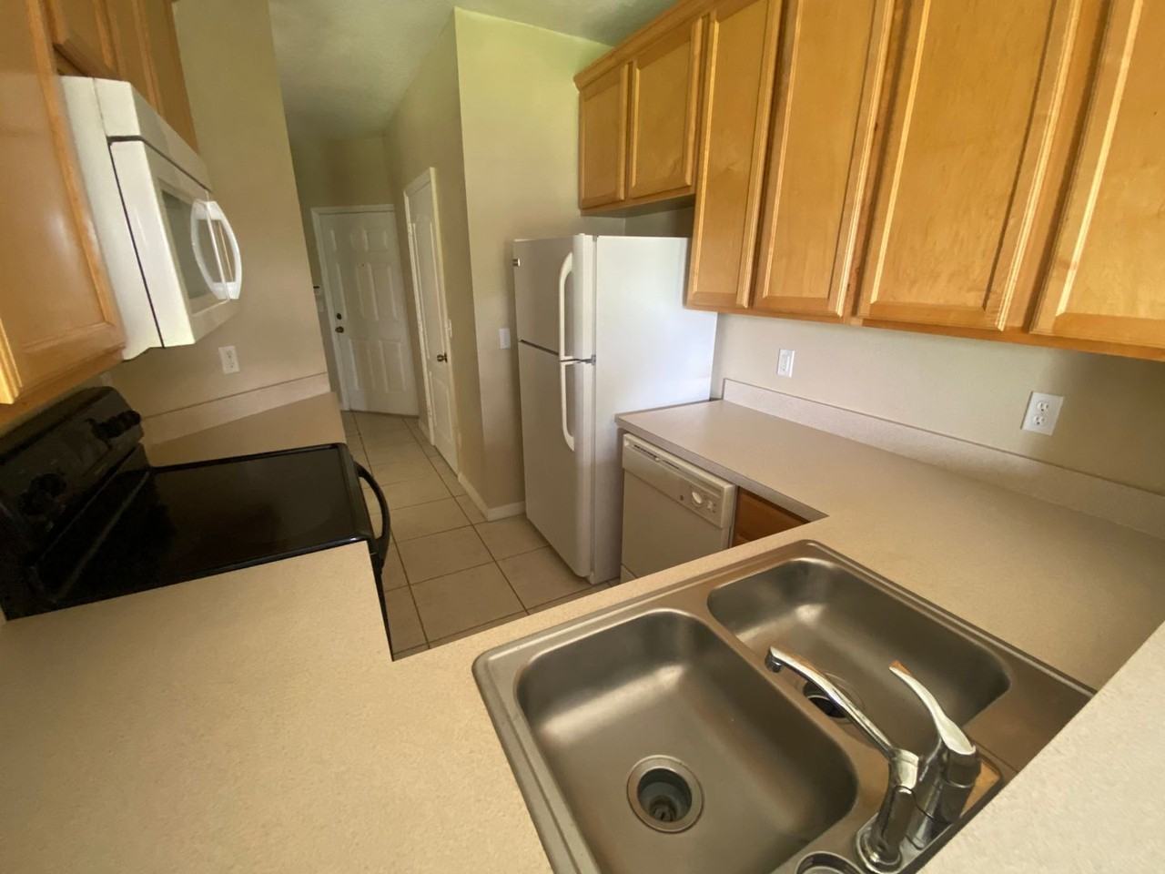 9448 Flowering Cottonwood Rd - Photo 3 of 26