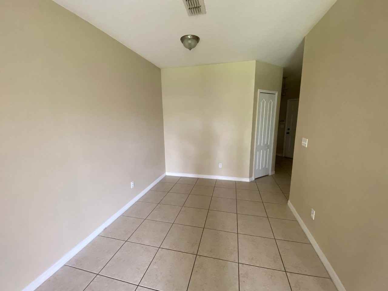 9448 Flowering Cottonwood Rd - Photo 4 of 26