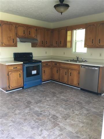 301 Atlantic Ave - Photo 3 of 8