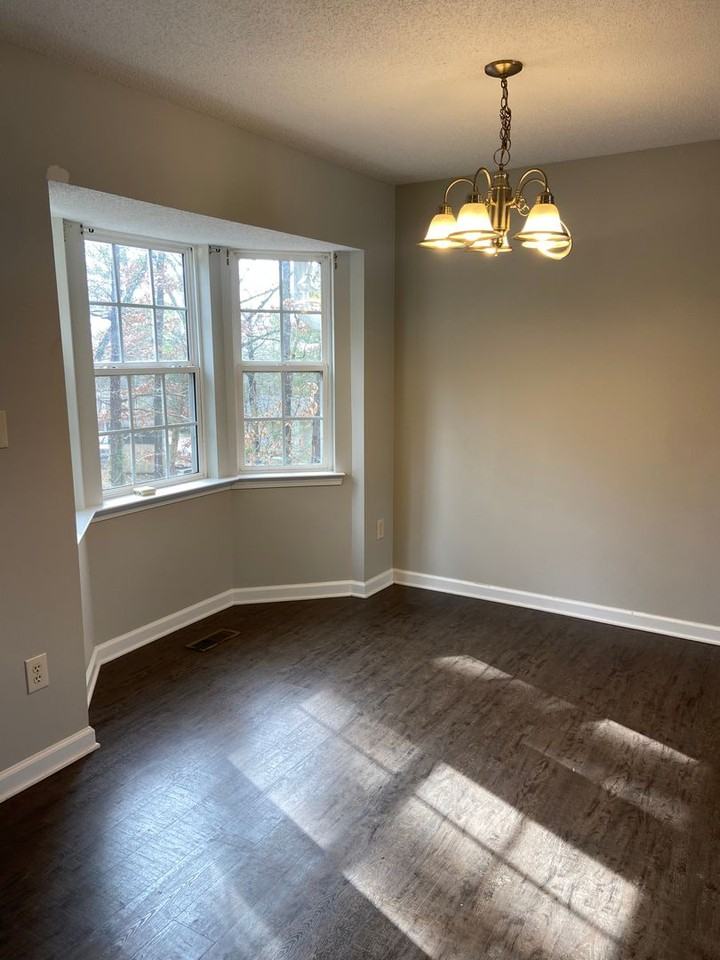 1737 Molly Ln - Photo 4 of 14