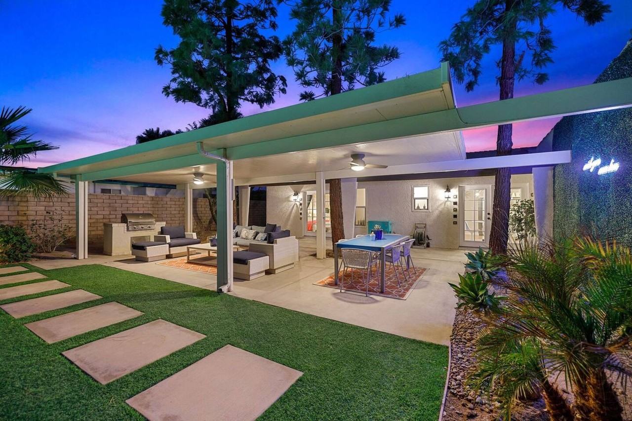 2525 N Cerritos Rd - Photo 2 of 32