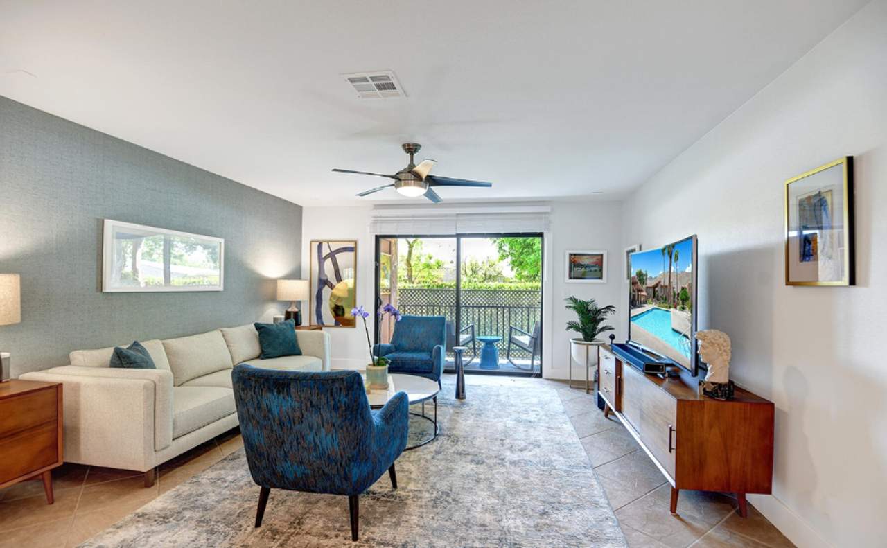 1050 E Ramon Rd - Photo 4 of 34