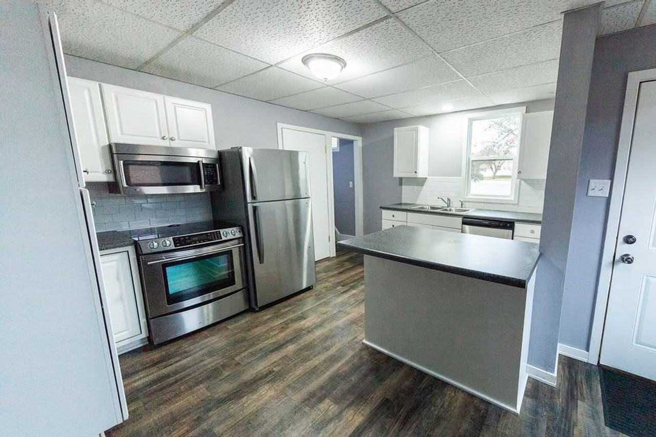 820 N Washington Ave - Photo 6 of 16
