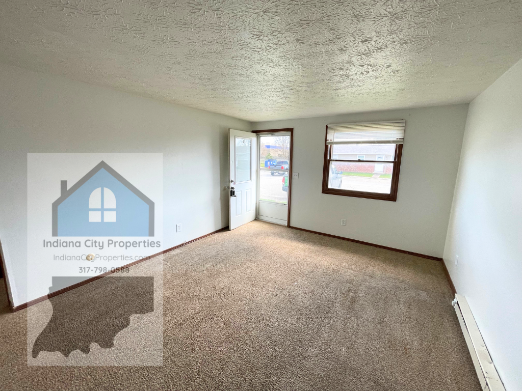 Home Avenue Apts - Photo 4 of 16