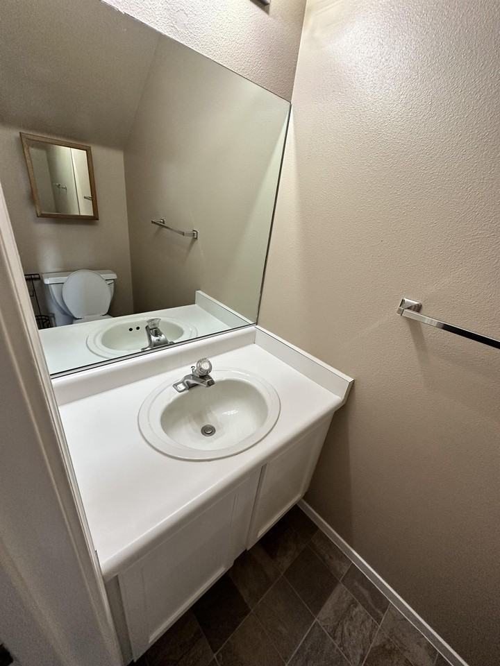 4025 Pheasant Dr. Carson City, Unit 4 NV  89701 - Photo 4 of 16