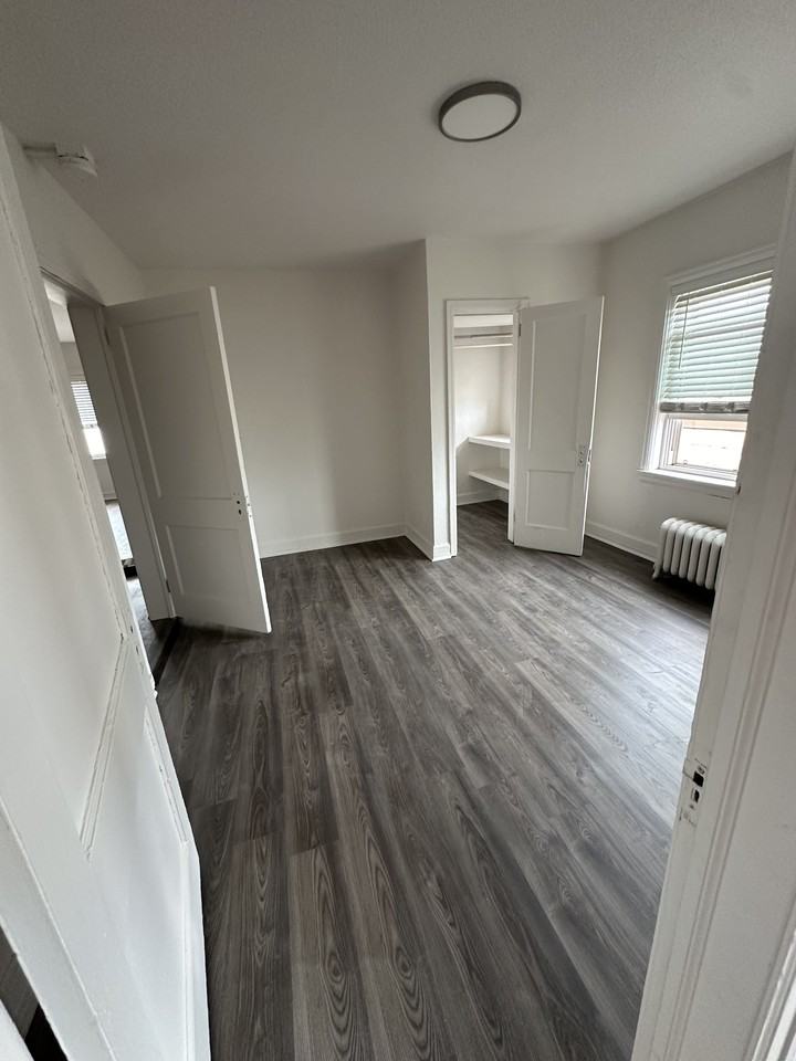 1916 4th Avenue East - Photo 3 of 9