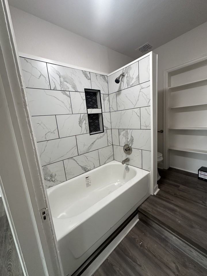 1916 4th Avenue East - Photo 6 of 9