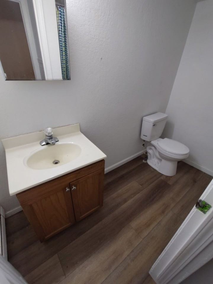 11531 North Syracuse Webster Road - Photo 2 of 11