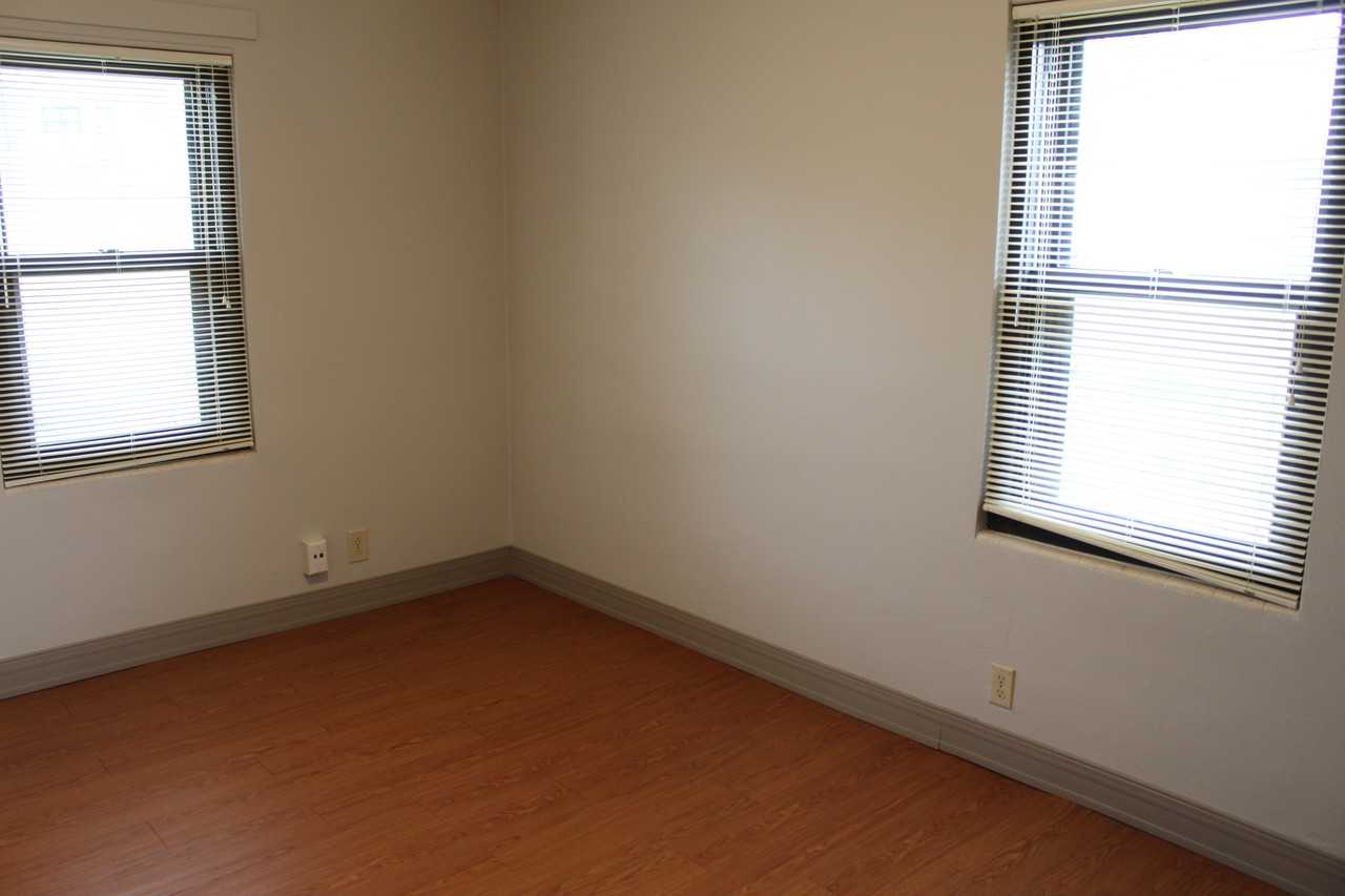 Ridgeview Apartments - Photo 4 of 31